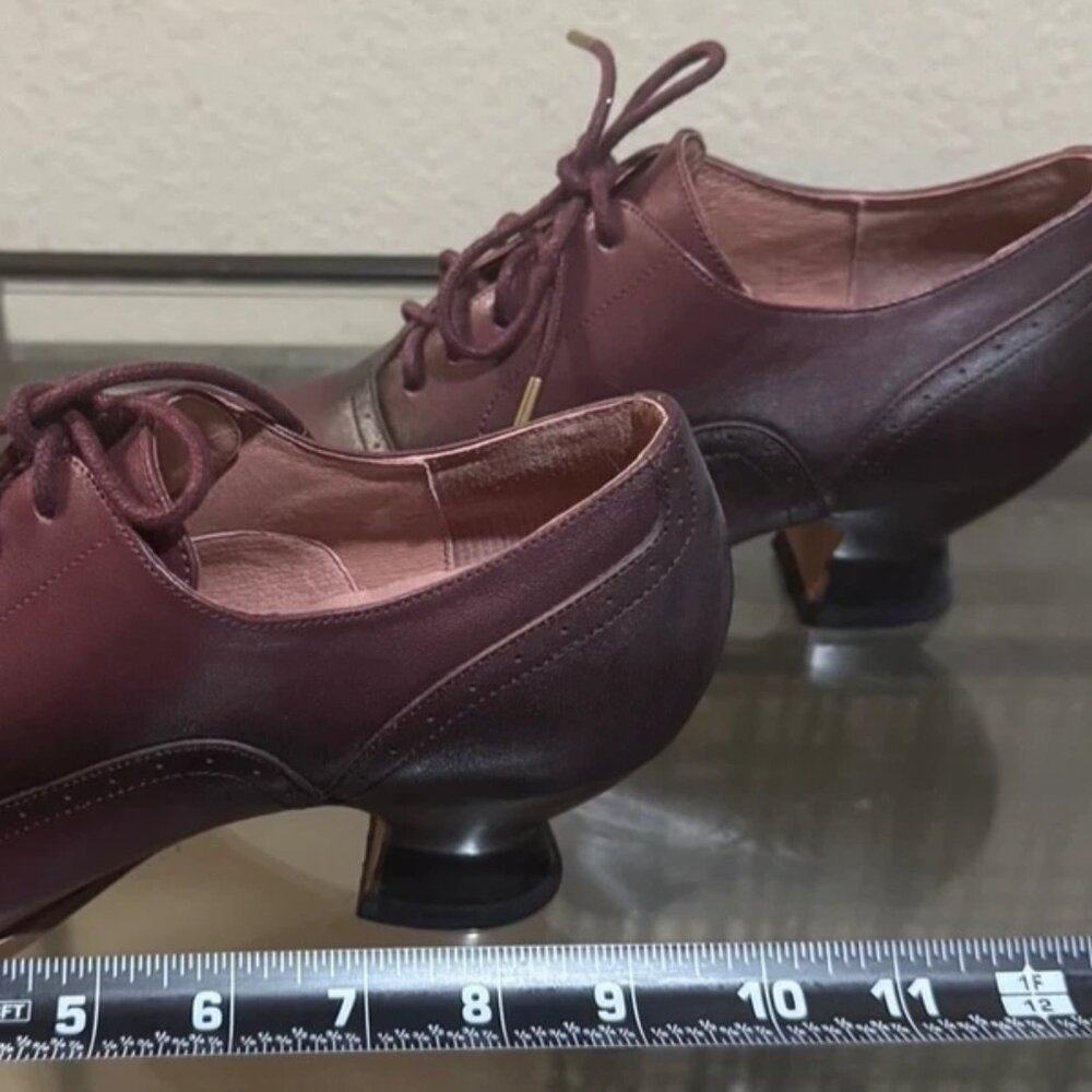 NEW NWOT American Duchess Brown/Burgandy Londoner Oxford Shoes 2 in heel Sz 6.5 - Picture 10 of 15